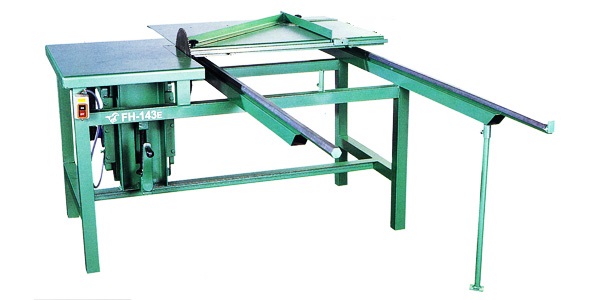 FH-143TE SLIDING TABLE SAW WITH TILTING ARBOR - Click Image to Close