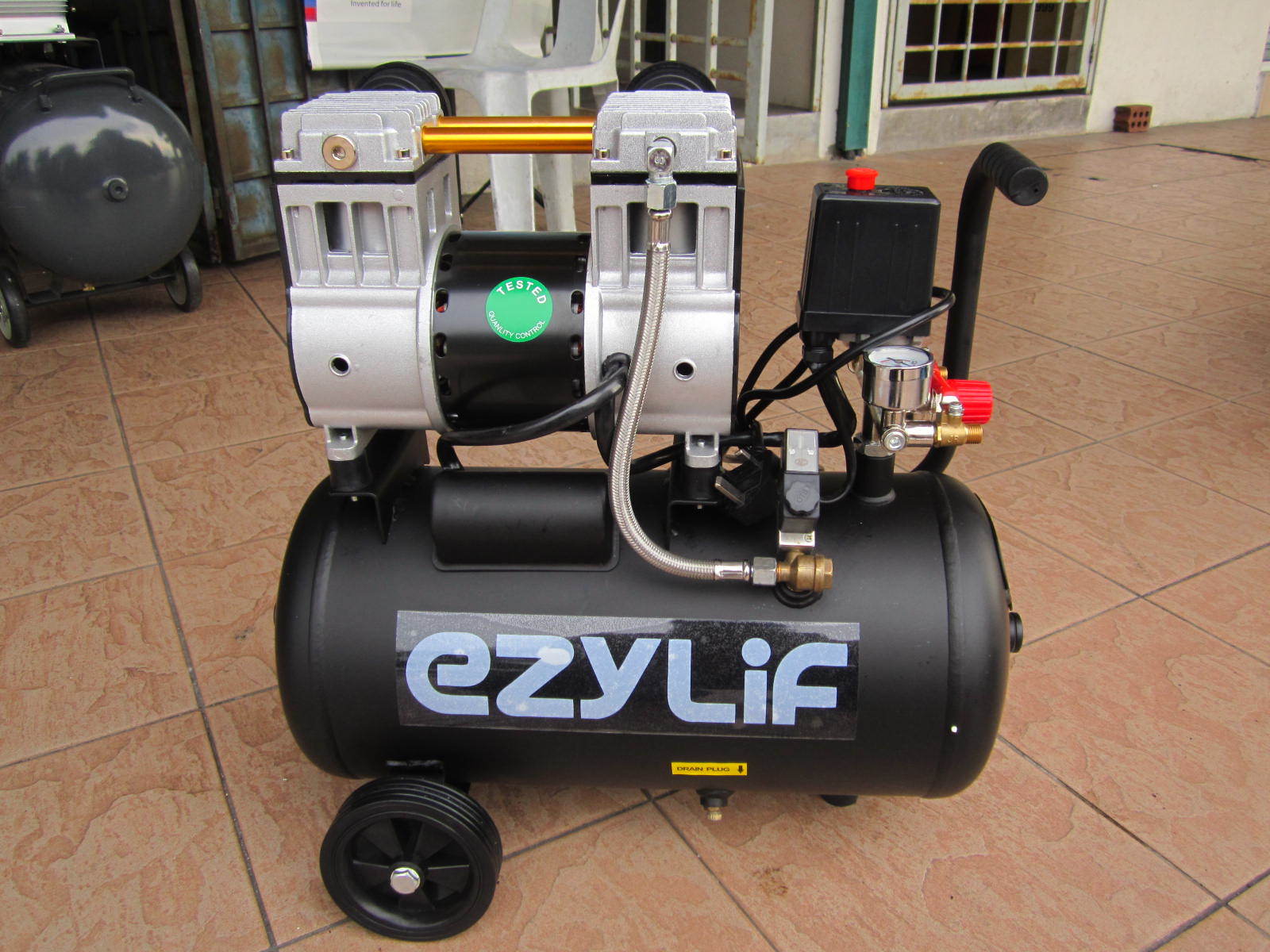 EzyLif HED30T 1.3HP 24L Ultra Quiet Oil-Free Air Compressor