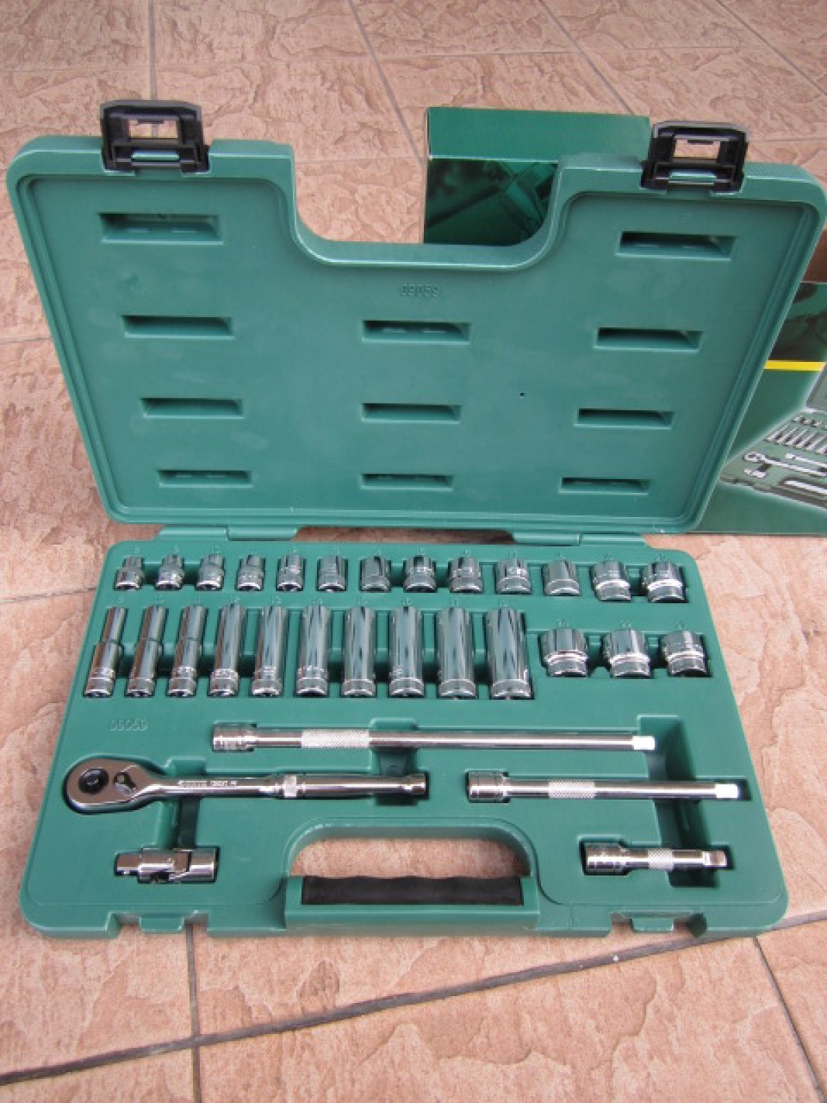 SATA 09059 31pc 3/8"Dr. 6PT Socket 31PC 3/8" DR. 6PT SOCKET SET