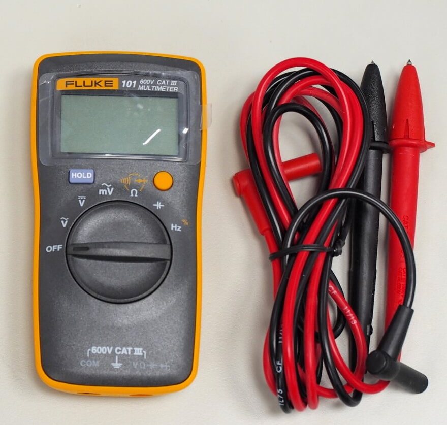 Fluke 101 Basic Digital Multimeter Pocket