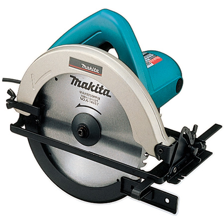 Makita 5806B Circular Saw 7-1/4"(185mm), 1050W, 4700rpm, 3.5kg