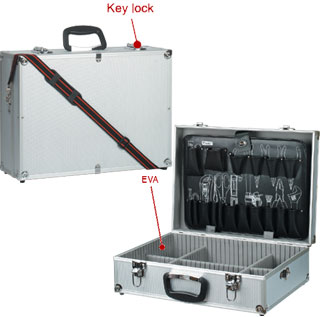 PRO'SKIT 9PK-730N Aluminium Frame Tool Case W/1 Pallet