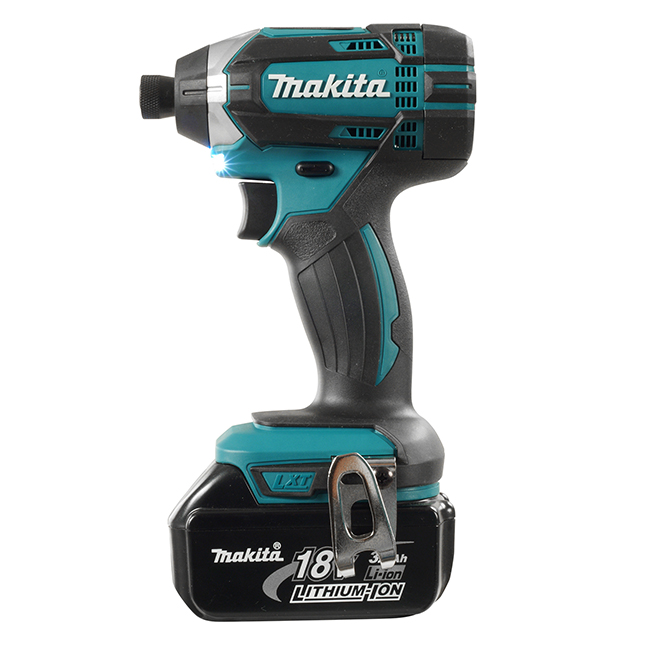 Makita DTD152RFE 18V Cordless Impact Driver Kit